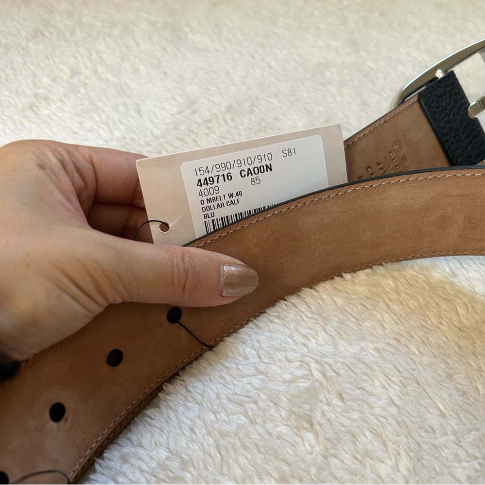 Gucci Black Leather Belt with Silver Buckle - Picture 5 of 6
